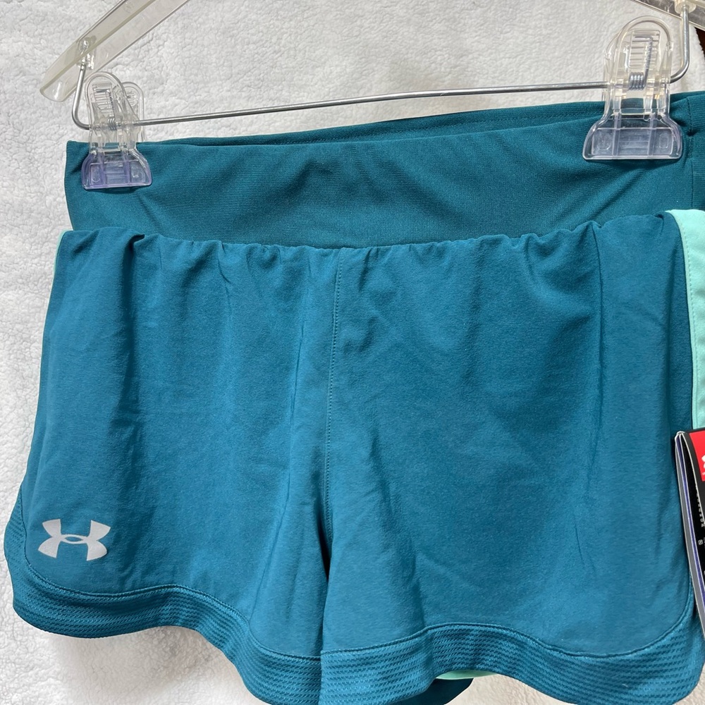 Under Armour Blue Athletic Shorts Moisture-Wicking Performance